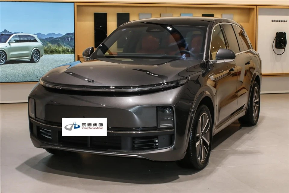Li Auto L8