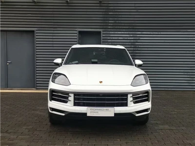 Porsche Cayenne 3 iz 2024